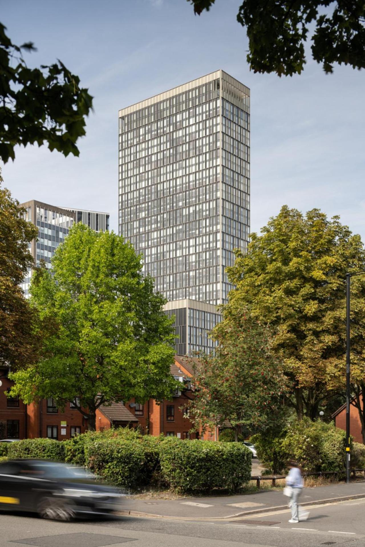 Mercian Luxury Serviced Apartments- Birmingham City Centre - Your Perfect Stay - Gym Rooftop Terrace Cinema Room Exteriör bild