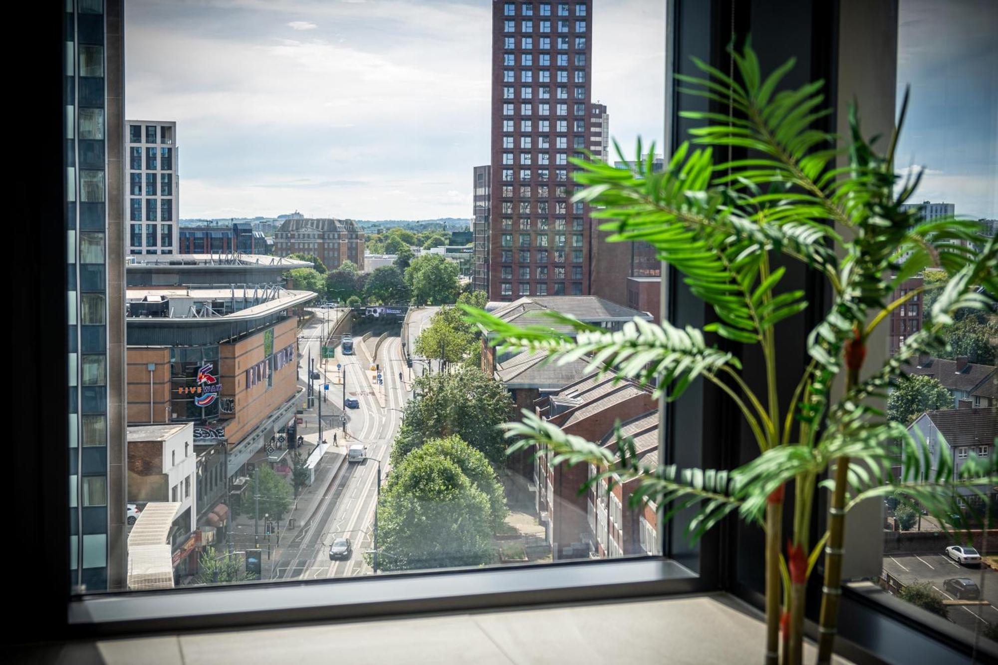 Mercian Luxury Serviced Apartments- Birmingham City Centre - Your Perfect Stay - Gym Rooftop Terrace Cinema Room Exteriör bild